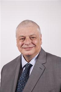 Profile image for Councillor Andrew Palfreeman