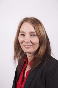 Profile image for Councillor Amanda Stubley